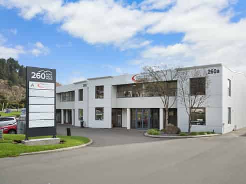 Add value opportunity – last warehouse left! 