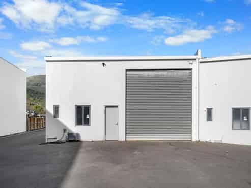 Add value opportunity – last warehouse left! 