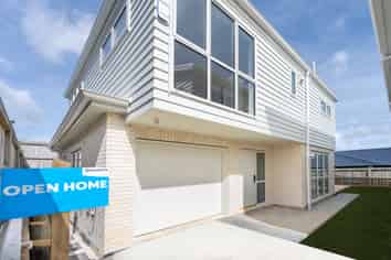 2/6 Kaimai Avenue, Massey