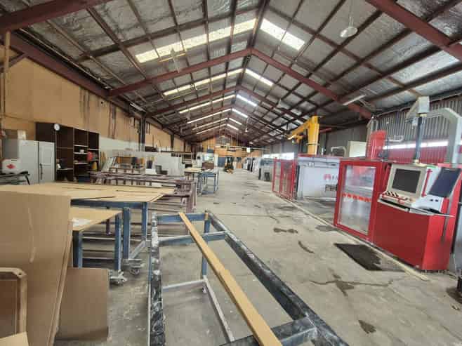 Affordable Warehouse with Yard