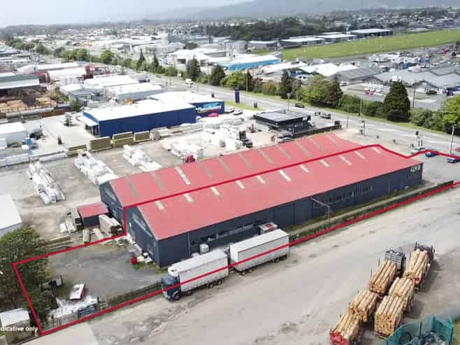 Affordable Warehouse with Yard