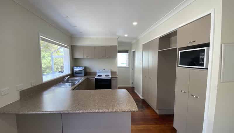 11 Huia Street, Tawa