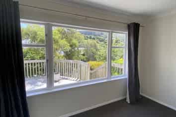 11 Huia Street, Tawa