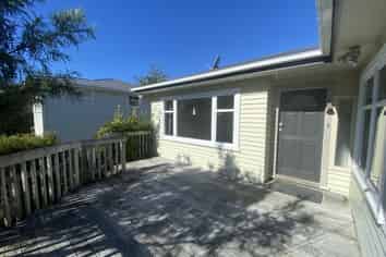 11 Huia Street, Tawa