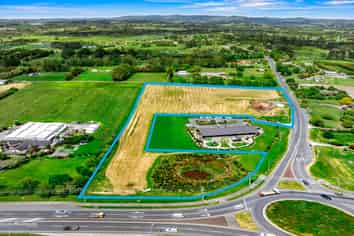 449 Taupaki Road, Kumeu