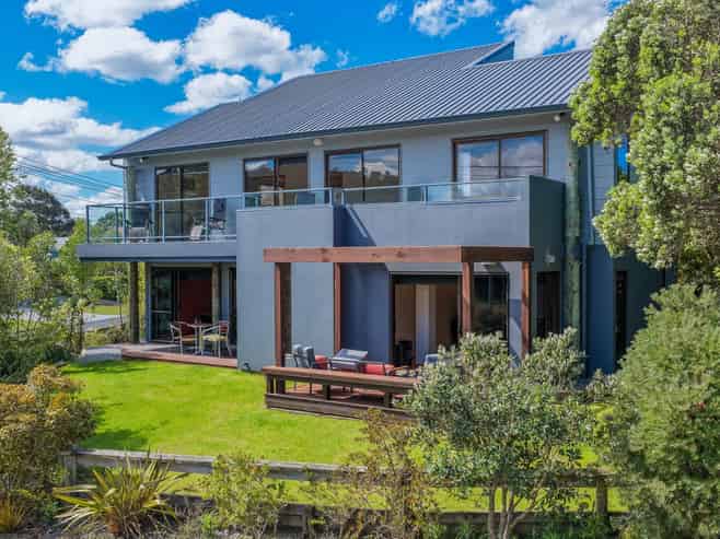 104 Kotuku Street, Whangamata