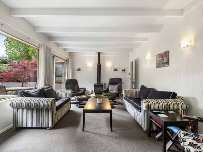 66 Holland Road, Hillcrest