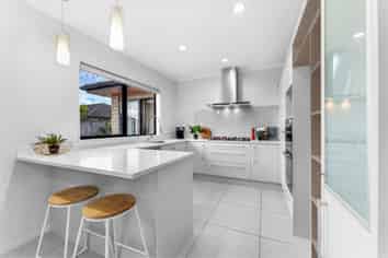 4 Creda Road, Wattle Downs