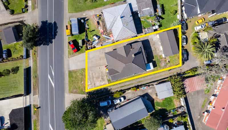 308 Massey Road, Mangere East