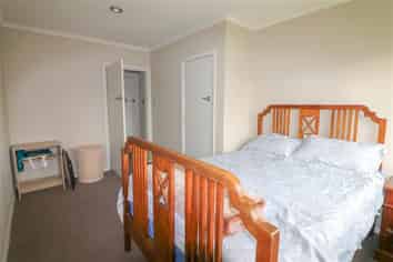 600 Featherston Street, Roslyn