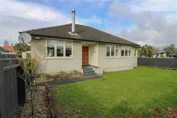 600 Featherston Street, Roslyn