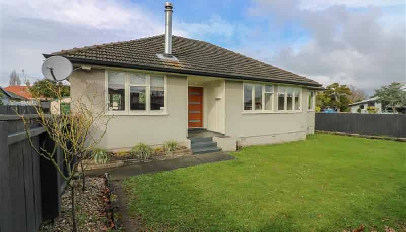 600 Featherston Street, Roslyn