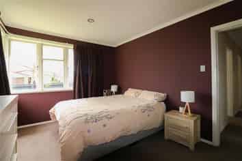 600 Featherston Street, Roslyn