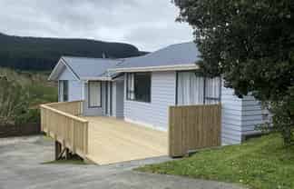 110 Taylor Terrace, Tawa