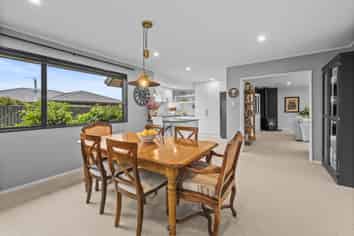 51 Kelvin Crescent, Allenton