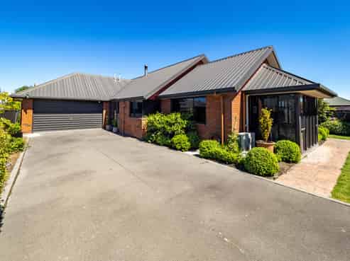 51 Kelvin Crescent, Allenton