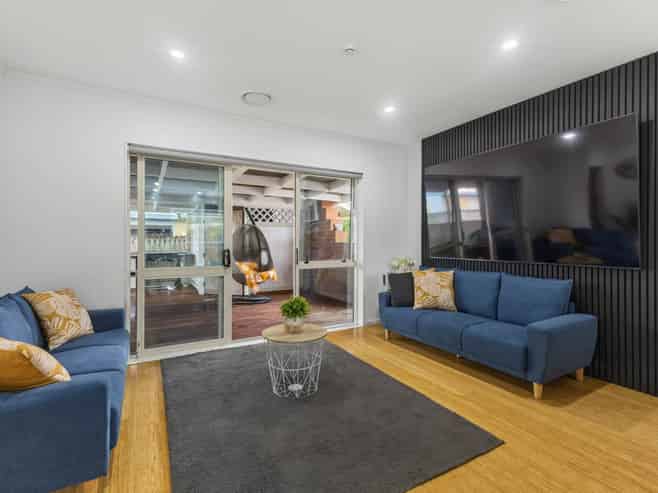 14 Tonson Place, Weymouth