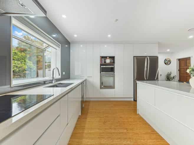 14 Tonson Place, Weymouth