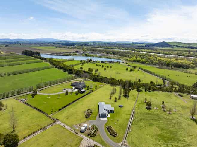 134 Kereru Road, Maraekakaho