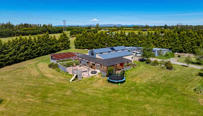 443 Johns Road, Fernside