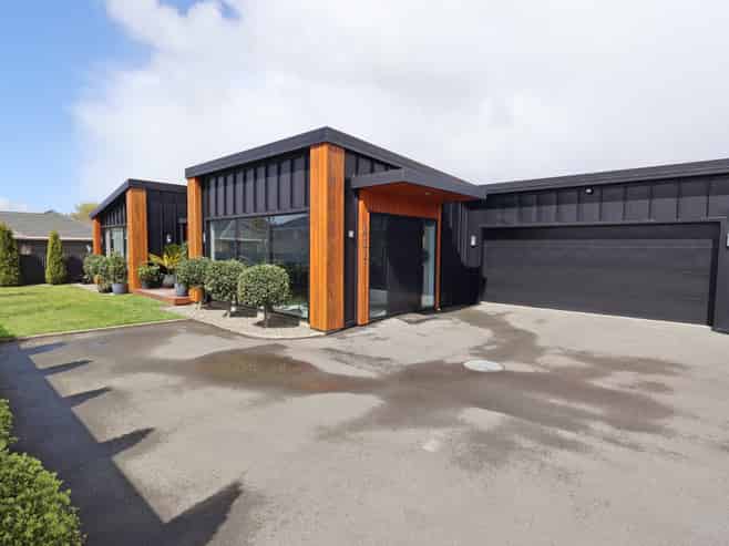 411 North Road, Waikiwi