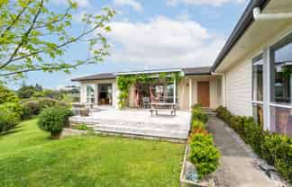 7 Waikowhai Place, Raglan