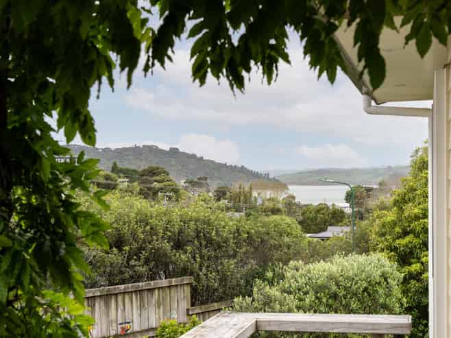 7 Waikowhai Place, Raglan