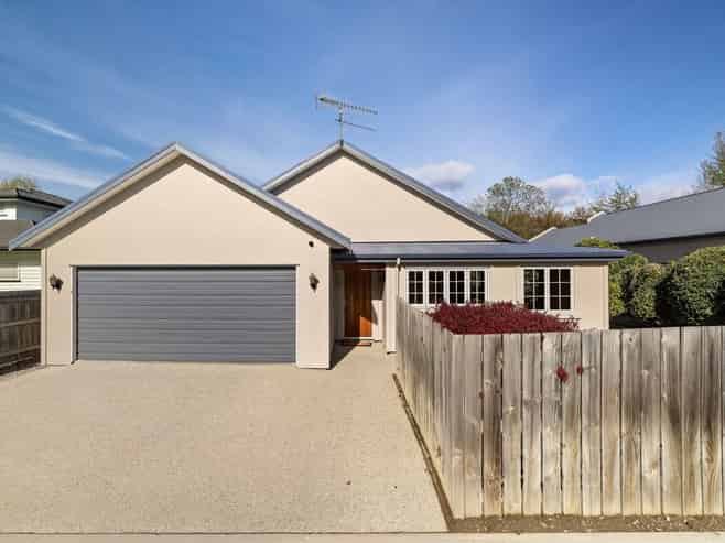 9 Innes Place, Arrowtown