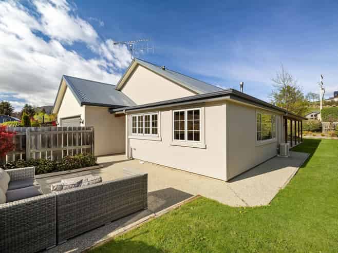 9 Innes Place, Arrowtown