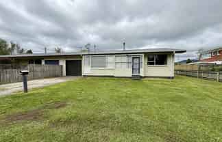 1A Cooper Avenue, Hannahs Bay