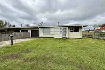 1A Cooper Avenue, Hannahs Bay