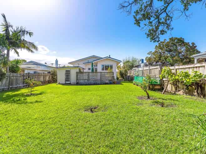 63 Bayswater Avenue, Bayswater