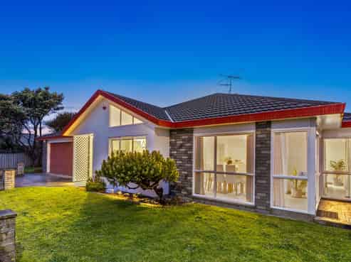 300 Manly Street, PARAPARAUMU
