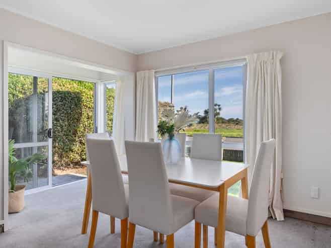 300 Manly Street, PARAPARAUMU