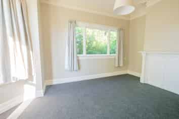 76 South Road, The Glen