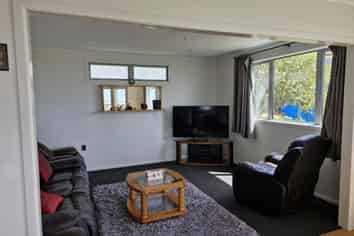 11B Catherine Crescent, Moturoa