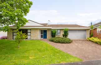 11 Chequers Avenue, Chartwell