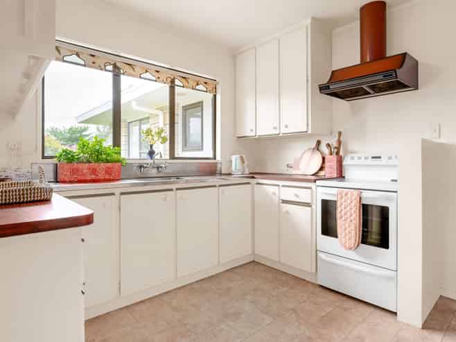 11 Chequers Avenue, Chartwell