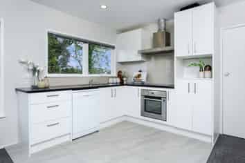 1 Phillipa Place, Browns Bay