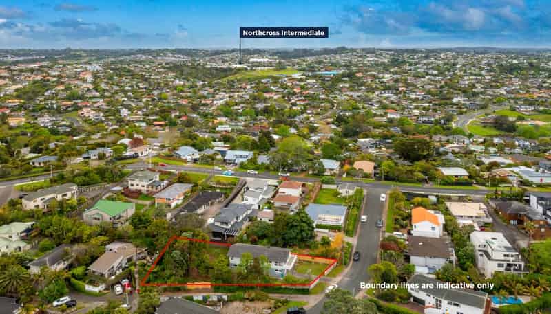 1 Phillipa Place, Browns Bay