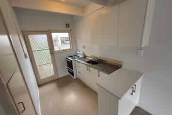 4/5 Keeling Road, Henderson