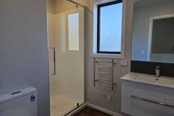 15B Dimock Street new, Titahi Bay