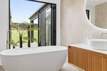 4 Tabor Place, LINCOLN