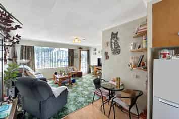 2/236 Nelson Street, Strathern