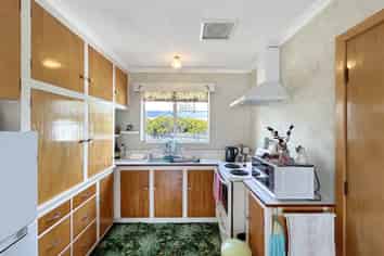 2/236 Nelson Street, Strathern