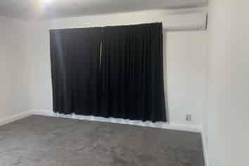 147 Langdons Road, Northcote