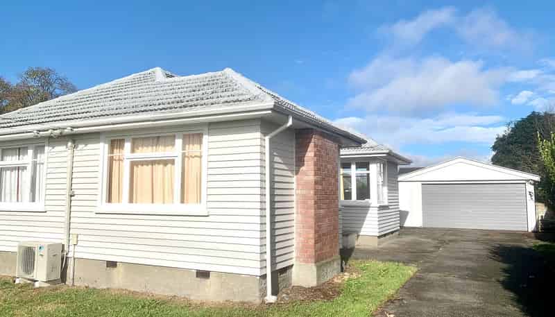 147 Langdons Road, Northcote