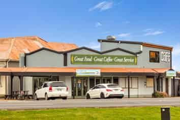 8 State Highway 10, Awanui