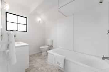 3/31 Abbotts Way, Remuera