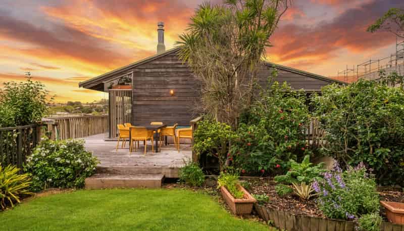 1/518 Beach Road, Murrays Bay